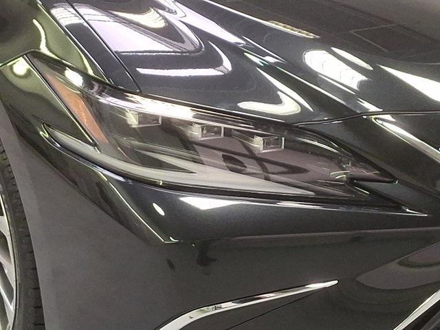 used 2022 Lexus ES 350 car, priced at $43,100