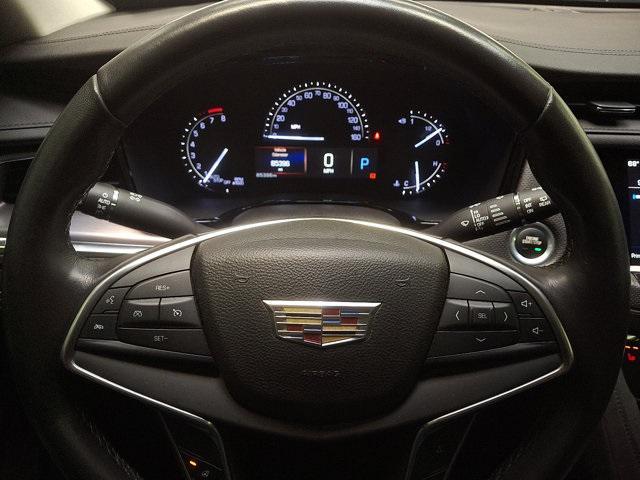 used 2017 Cadillac XT5 car, priced at $15,400