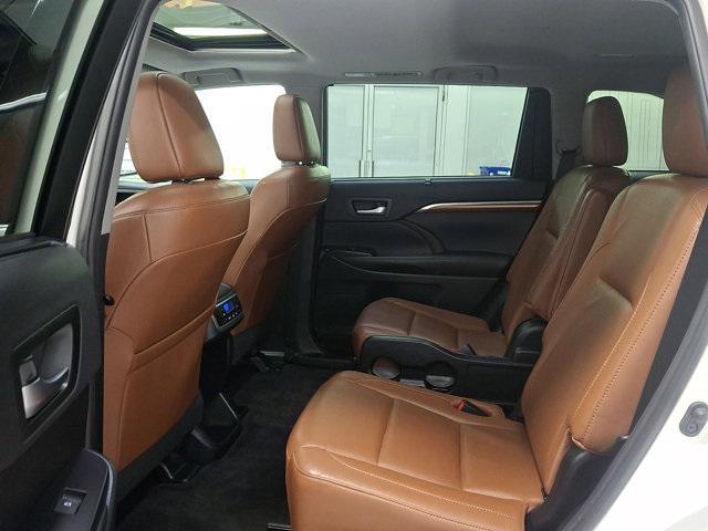 used 2019 Toyota Highlander car, priced at $29,201