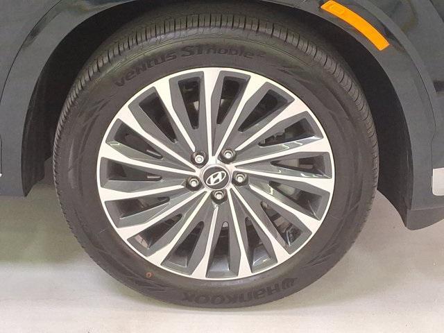 used 2025 Hyundai Palisade car, priced at $52,700