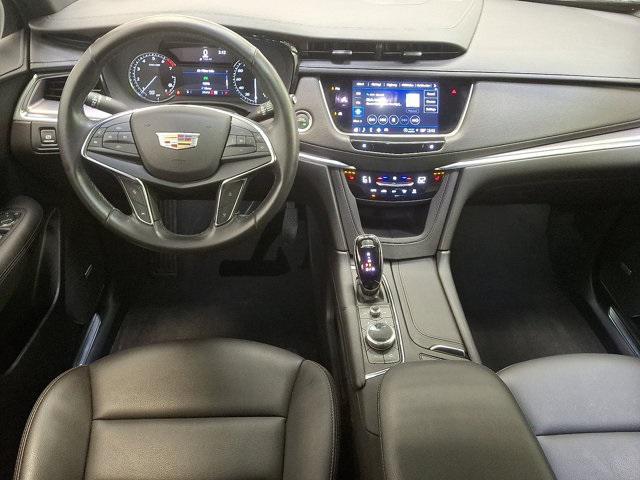 used 2023 Cadillac XT5 car, priced at $30,300