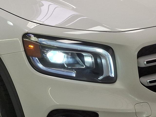 used 2022 Mercedes-Benz GLB 250 car, priced at $30,500