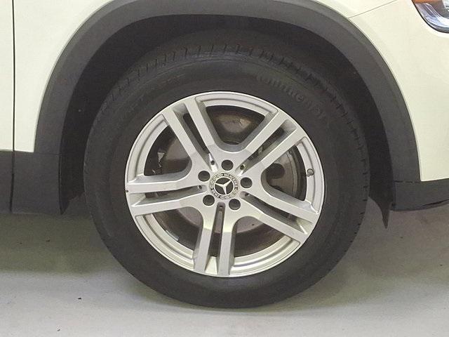 used 2022 Mercedes-Benz GLB 250 car, priced at $30,500