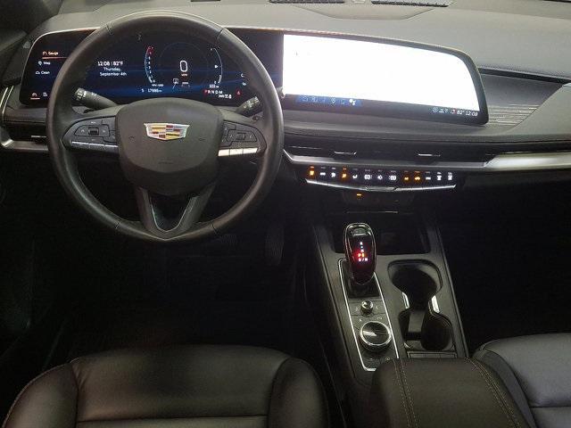 used 2025 Cadillac XT4 car, priced at $39,000