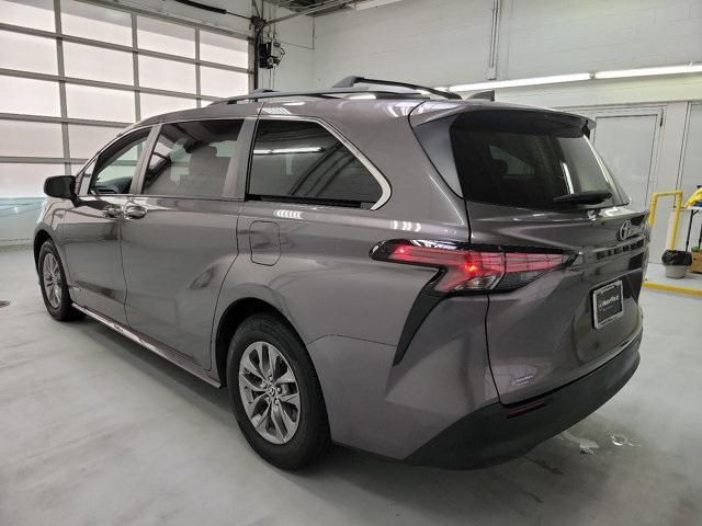 used 2021 Toyota Sienna car, priced at $33,900