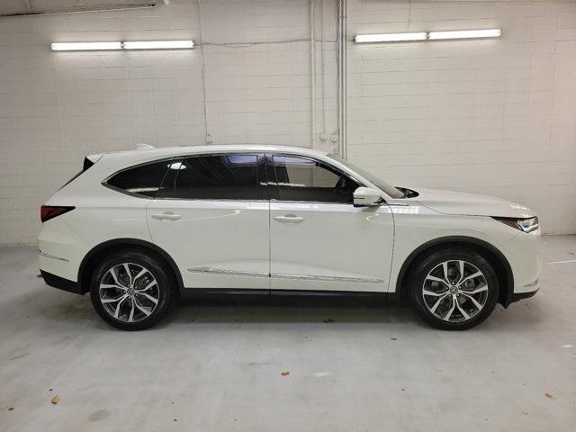 used 2023 Acura MDX car, priced at $36,900