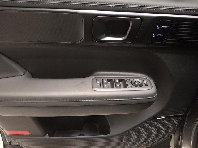 used 2024 Hyundai Santa Fe car, priced at $39,400
