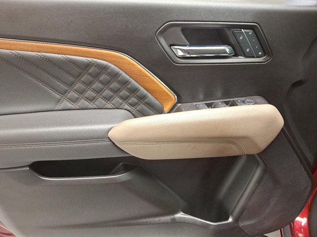 used 2024 GMC Canyon car, priced at $47,200