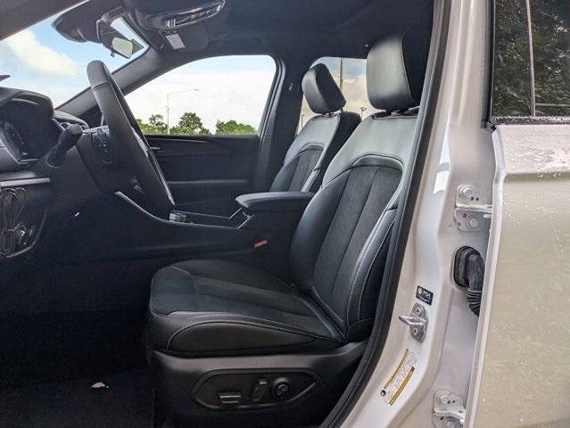 used 2025 Jeep Grand Cherokee car