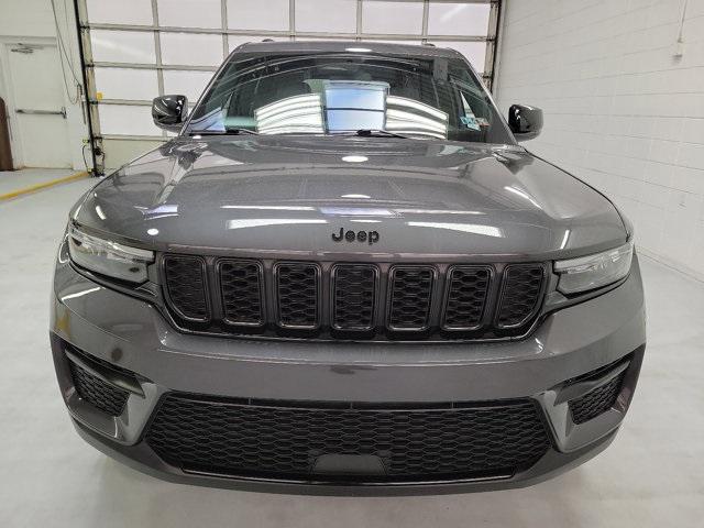 used 2023 Jeep Grand Cherokee car, priced at $34,900