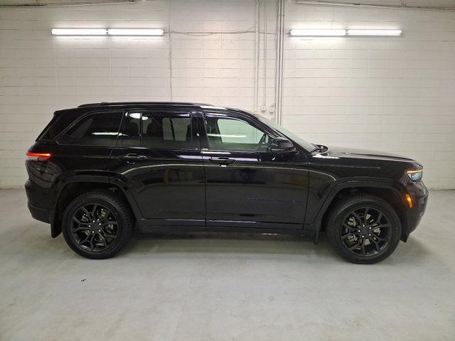 used 2024 Jeep Grand Cherokee car, priced at $32,600