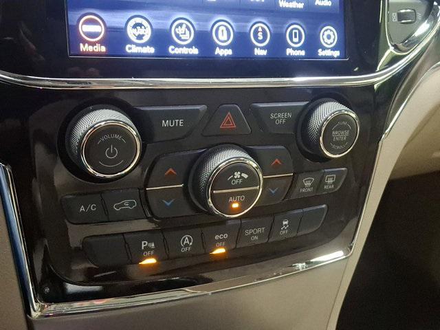 used 2020 Jeep Grand Cherokee car, priced at $24,000