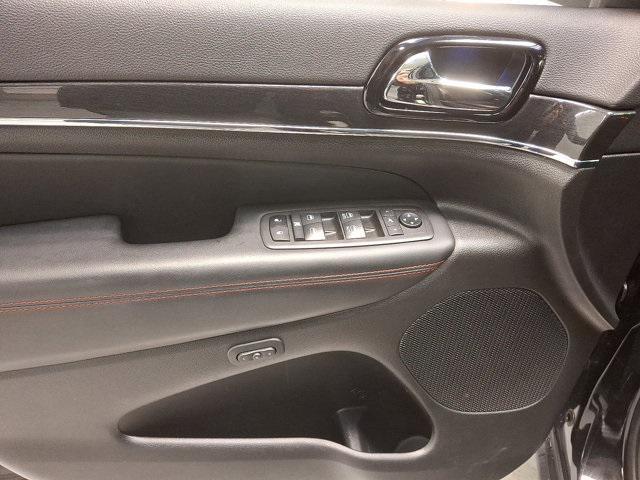 used 2021 Jeep Grand Cherokee car, priced at $29,900
