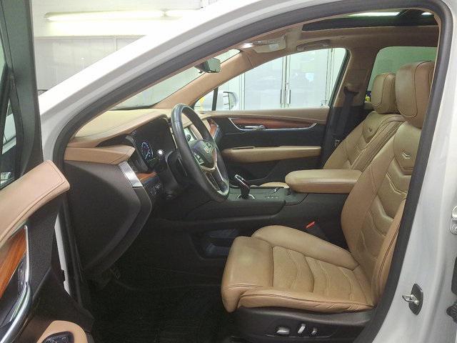 used 2017 Cadillac XT5 car, priced at $21,700