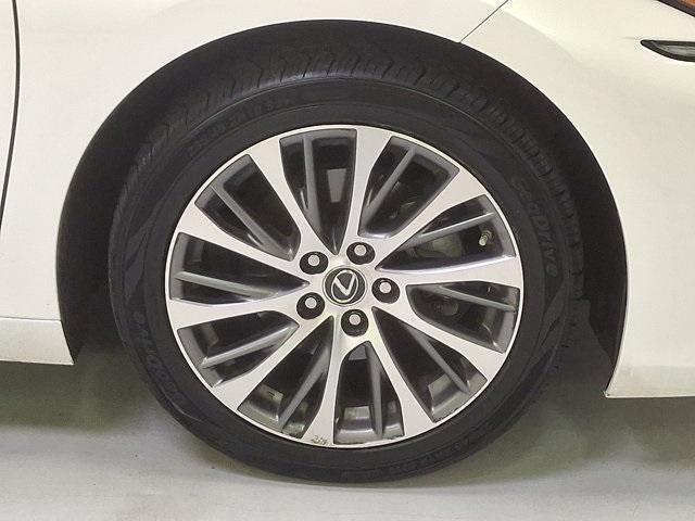 used 2021 Lexus ES 350 car, priced at $32,000