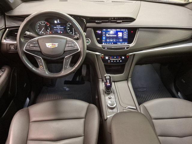 used 2023 Cadillac XT5 car, priced at $38,100