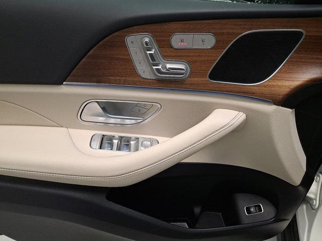 used 2025 Mercedes-Benz GLE 350 car, priced at $64,300