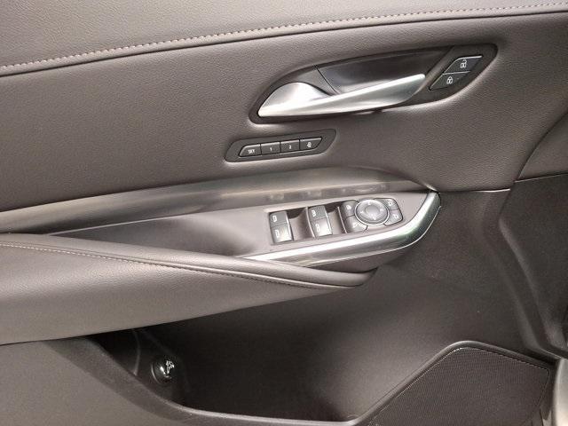 used 2025 Cadillac XT4 car, priced at $44,600