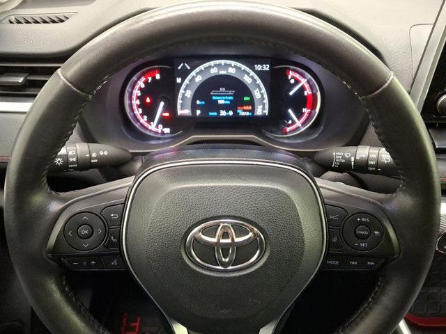 used 2020 Toyota RAV4 car, priced at $27,600