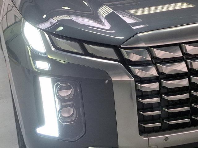 used 2023 Hyundai Palisade car, priced at $37,000