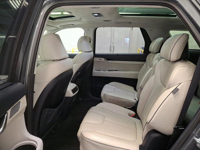 used 2023 Hyundai Palisade car, priced at $37,000