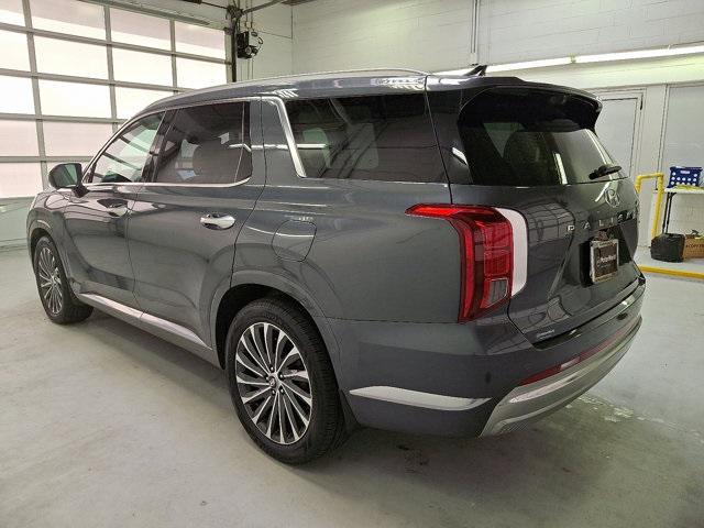 used 2023 Hyundai Palisade car, priced at $37,000