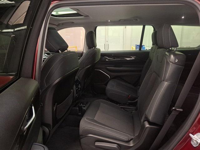 used 2022 Jeep Grand Cherokee L car