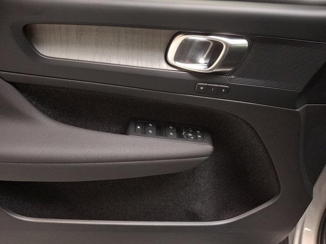 used 2023 Volvo XC40 car, priced at $39,100