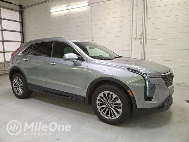 used 2025 Cadillac XT4 car, priced at $46,300