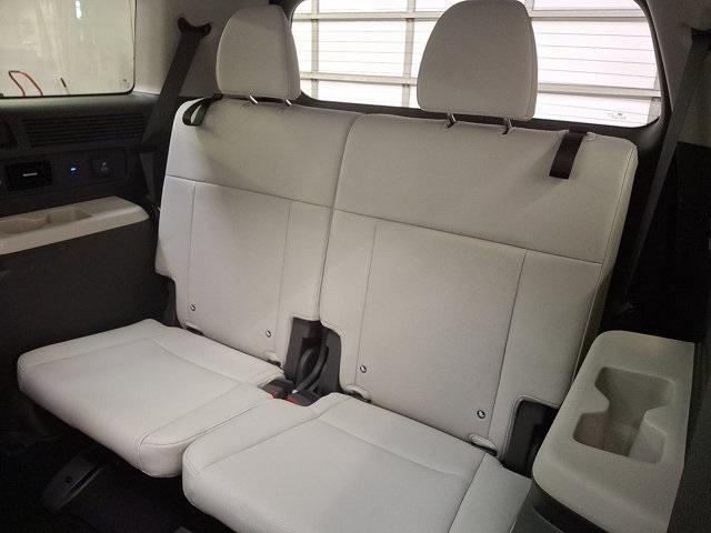used 2024 Hyundai Santa Fe car, priced at $42,900
