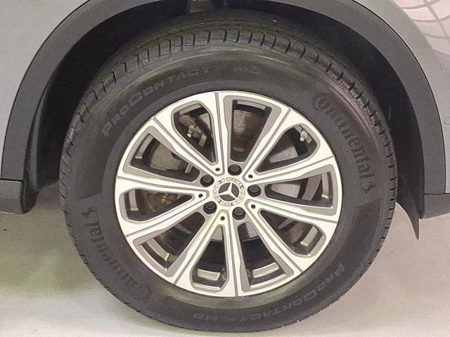 used 2023 Mercedes-Benz GLC 300 car, priced at $39,500