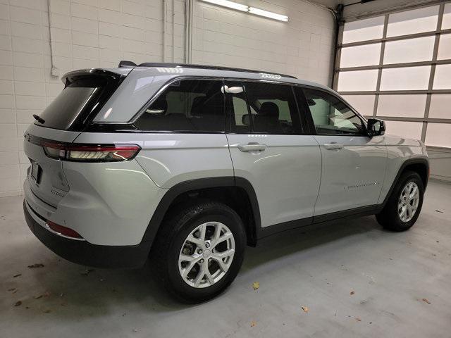 used 2023 Jeep Grand Cherokee car, priced at $34,300