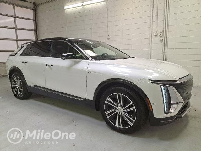 used 2025 Cadillac LYRIQ car, priced at $62,000
