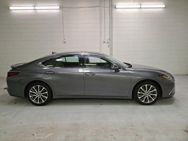 used 2021 Lexus ES 350 car, priced at $28,000