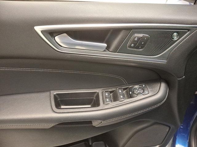 used 2024 Ford Edge car, priced at $29,200