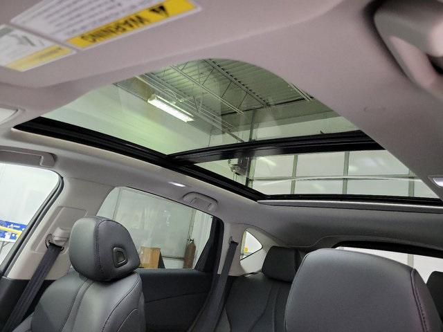 used 2023 Acura RDX car, priced at $39,901