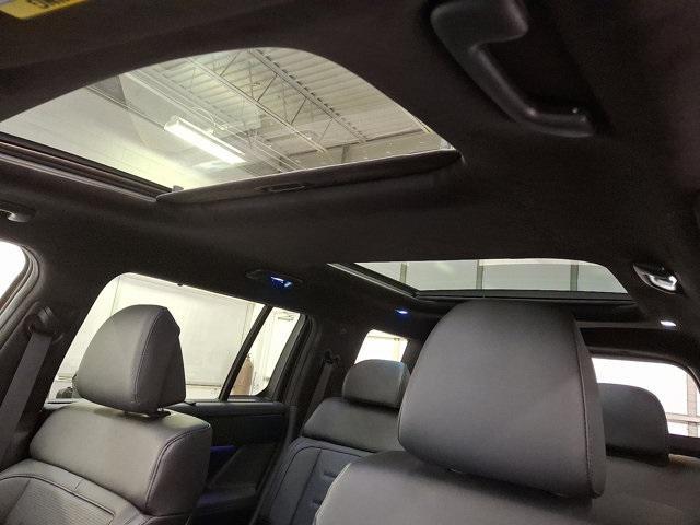 used 2025 Hyundai Santa Fe car, priced at $47,000