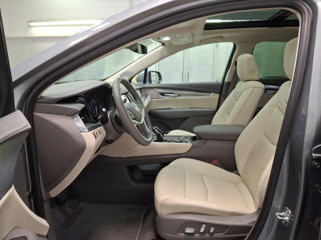 used 2024 Cadillac XT5 car, priced at $47,000
