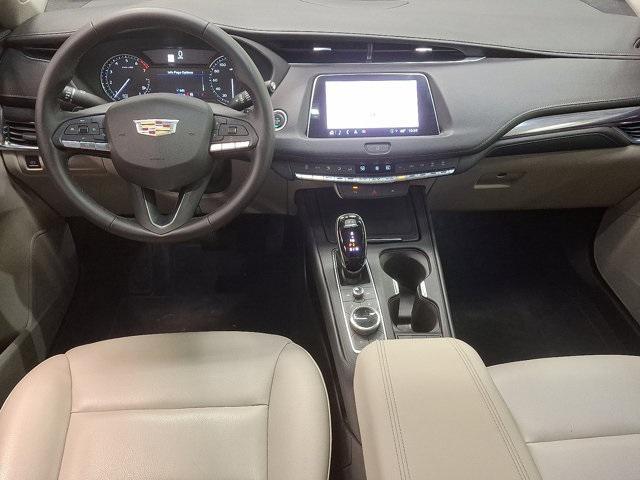 used 2022 Cadillac XT4 car, priced at $27,300
