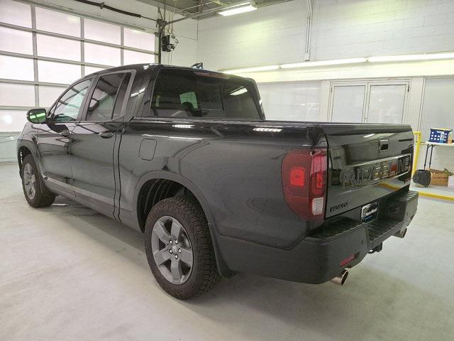 used 2025 Honda Ridgeline car, priced at $43,000