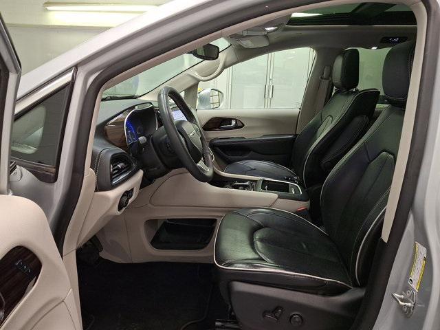 used 2022 Chrysler Pacifica car, priced at $33,400
