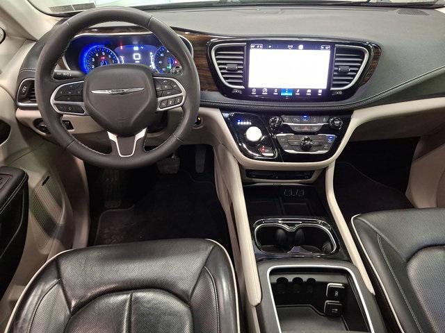 used 2022 Chrysler Pacifica car, priced at $33,400