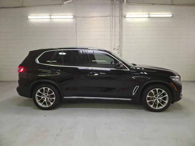 used 2021 BMW X5 car, priced at $34,300