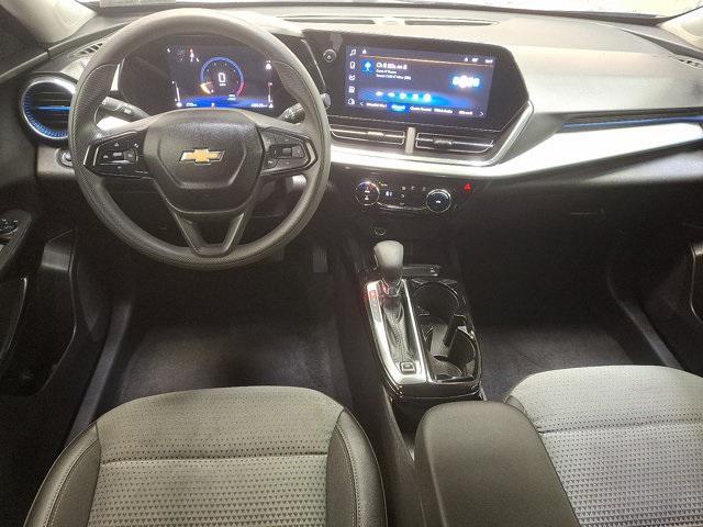 used 2024 Chevrolet Trax car, priced at $20,900
