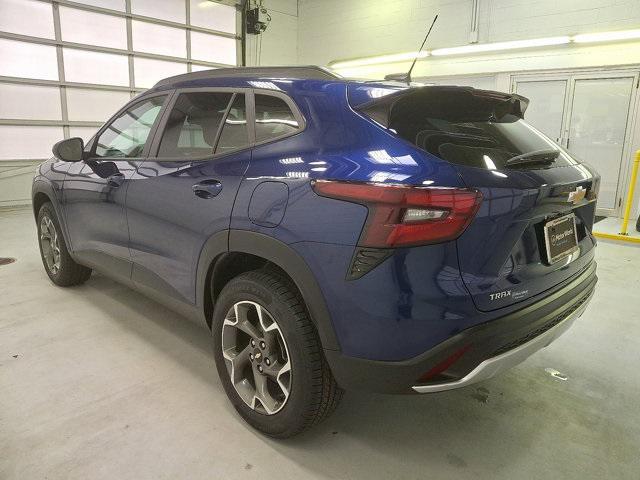 used 2024 Chevrolet Trax car, priced at $20,900