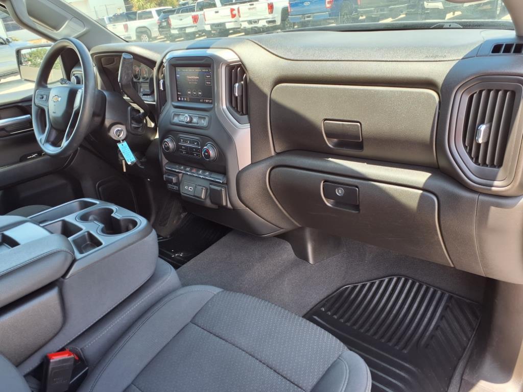 used 2021 Chevrolet Silverado 1500 car, priced at $25,994