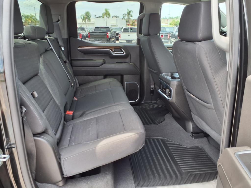 used 2022 GMC Sierra 1500 car, priced at $36,484