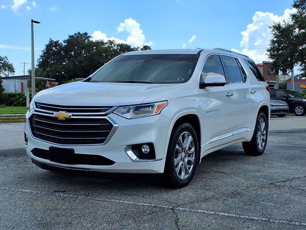 used 2018 Chevrolet Traverse car, priced at $17,484