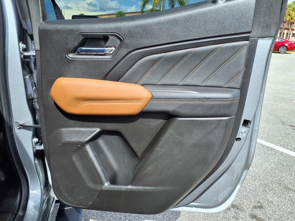 used 2024 GMC Canyon car, priced at $40,484