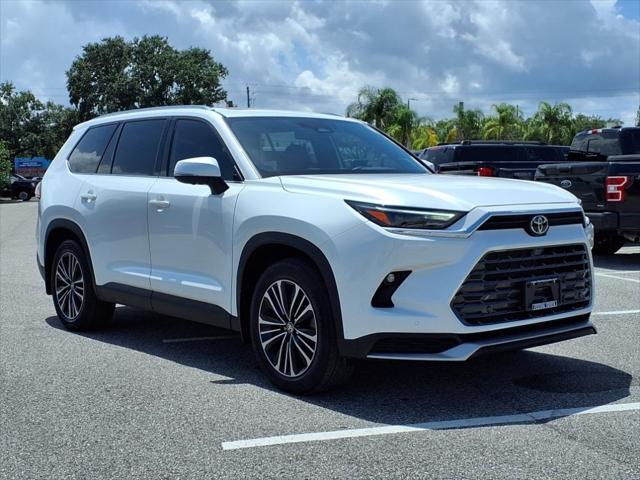 used 2024 Toyota Grand Highlander Hybrid car